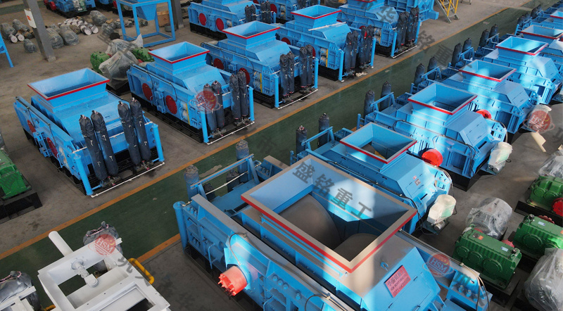 石英砂辊压制砂机 石英砂辊压制砂机